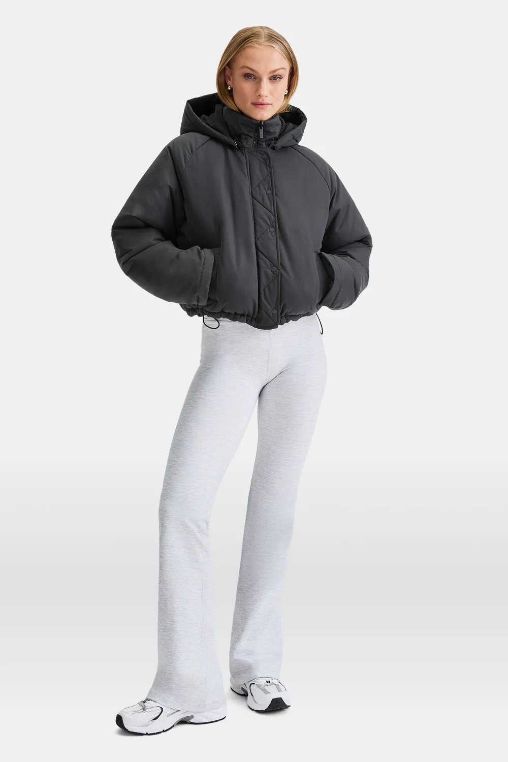 Cocoon T Logo Reversible Puffer Jacket - Black - Image 4