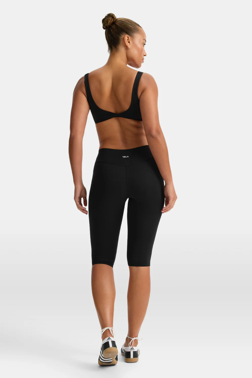 DayFlex Capri Legging - Shadow Black - Image 4