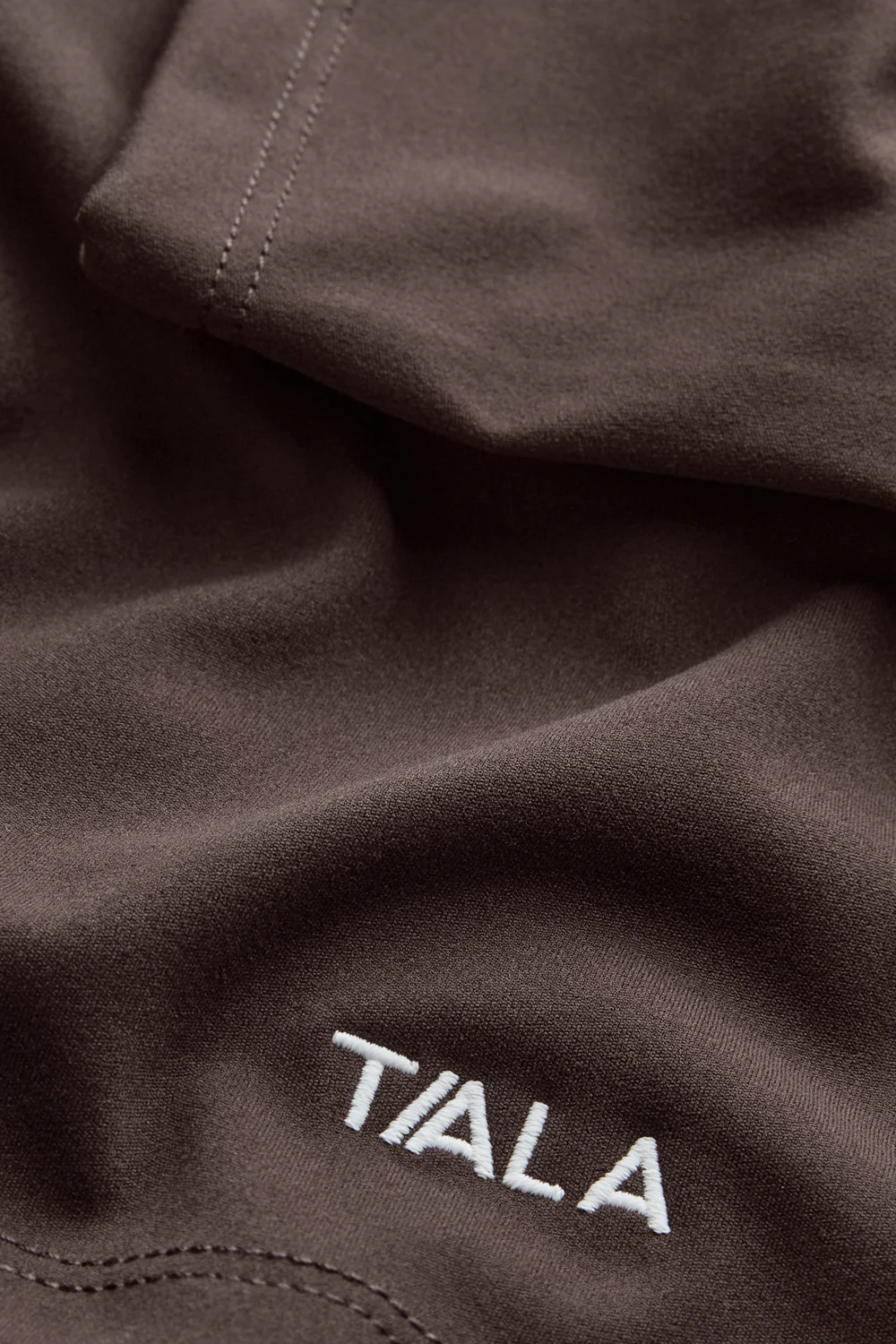 DayFlex V Neck Top - Americano - Image 7