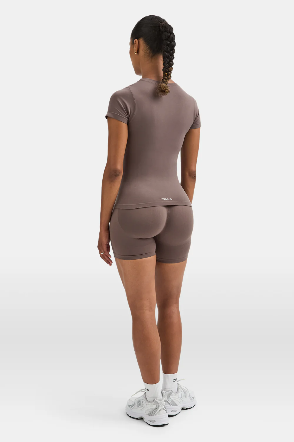 Sculpt Seamless Active T-Shirt - Dark Truffle - Image 5