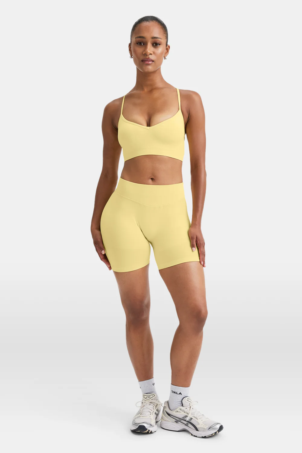 Sculpt Seamless Cross Back Sports Bra - Butter Yellow - Image 4