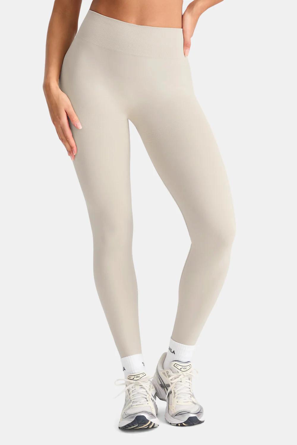 Sculpt Seamless Scrunch Legging - Chai Marl - Image 9