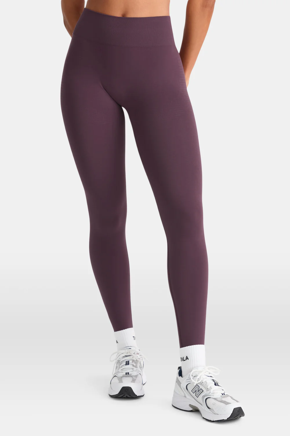 Sculpt Seamless Scrunch Legging - Plum Marl - Image 10