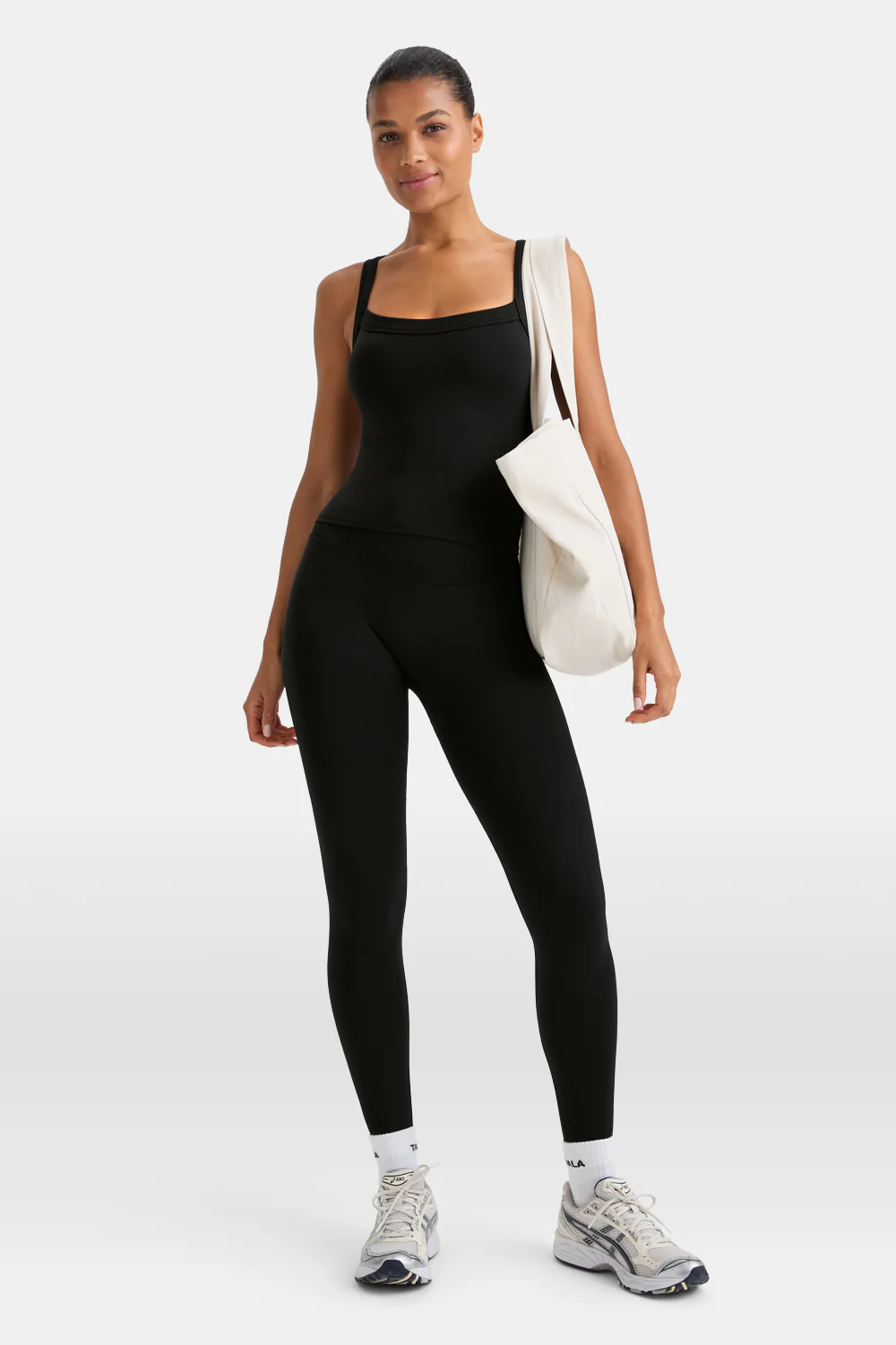 Sculpt Seamless Wide Scoop Neck Cami - Black - Image 4