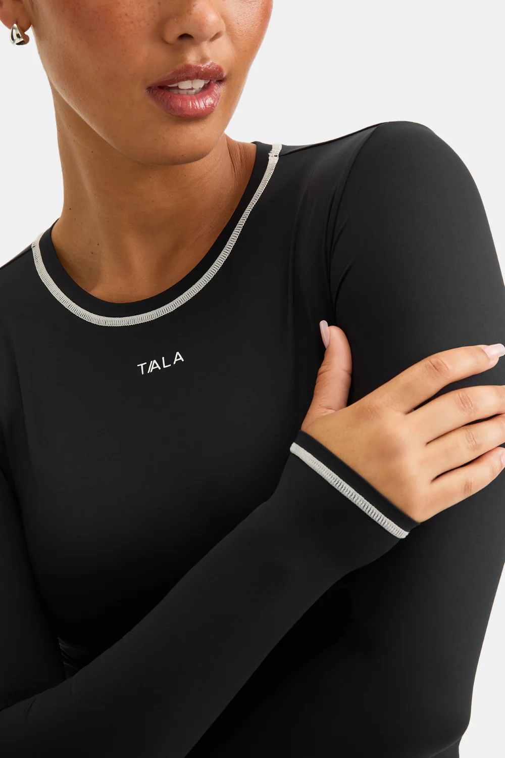 UltraLite Contrast Stitch Long Sleeve Active Top - Black - Image 5